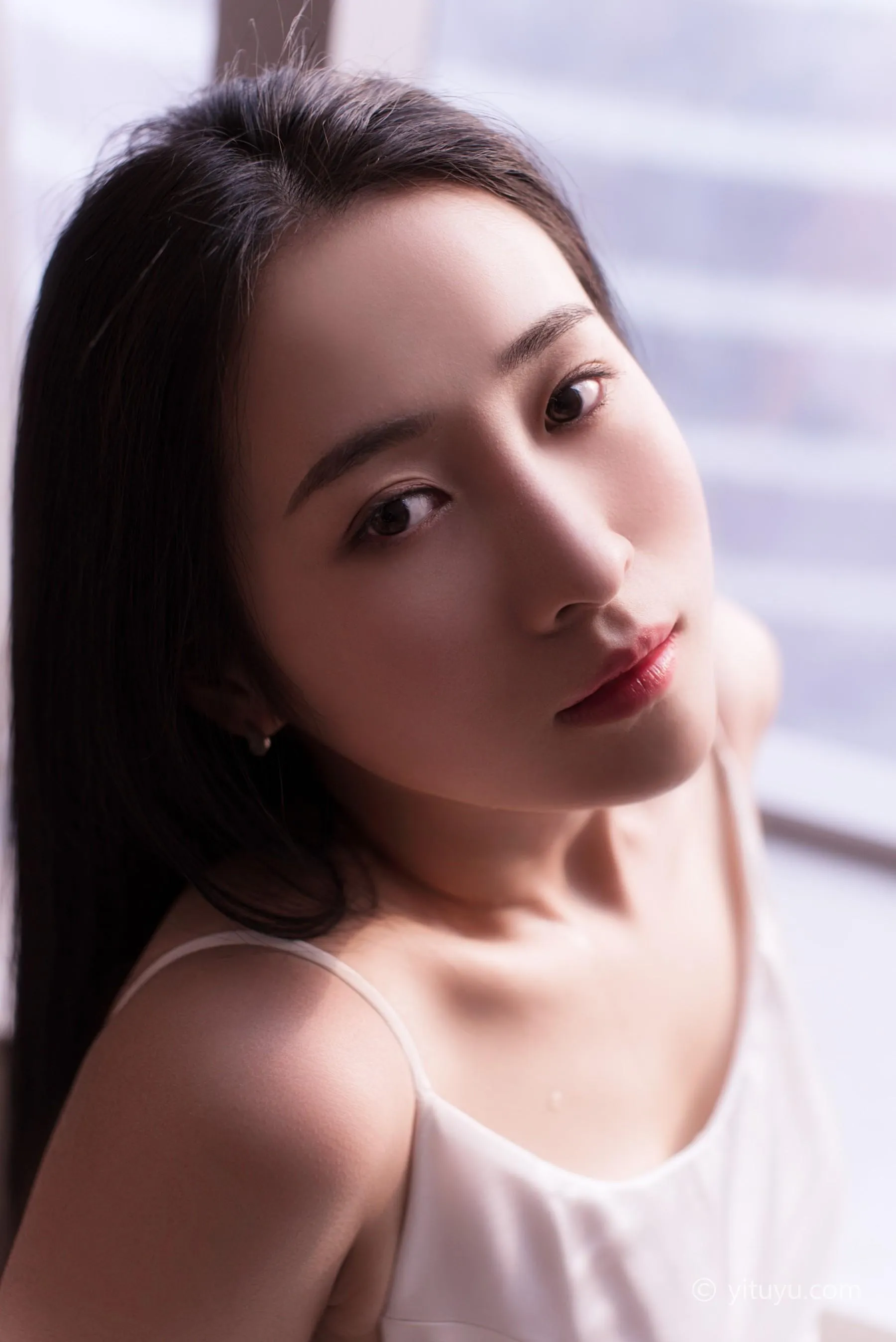 [YITUYU艺图语]2021.08.16 分手前 颖儿 [39P]插图